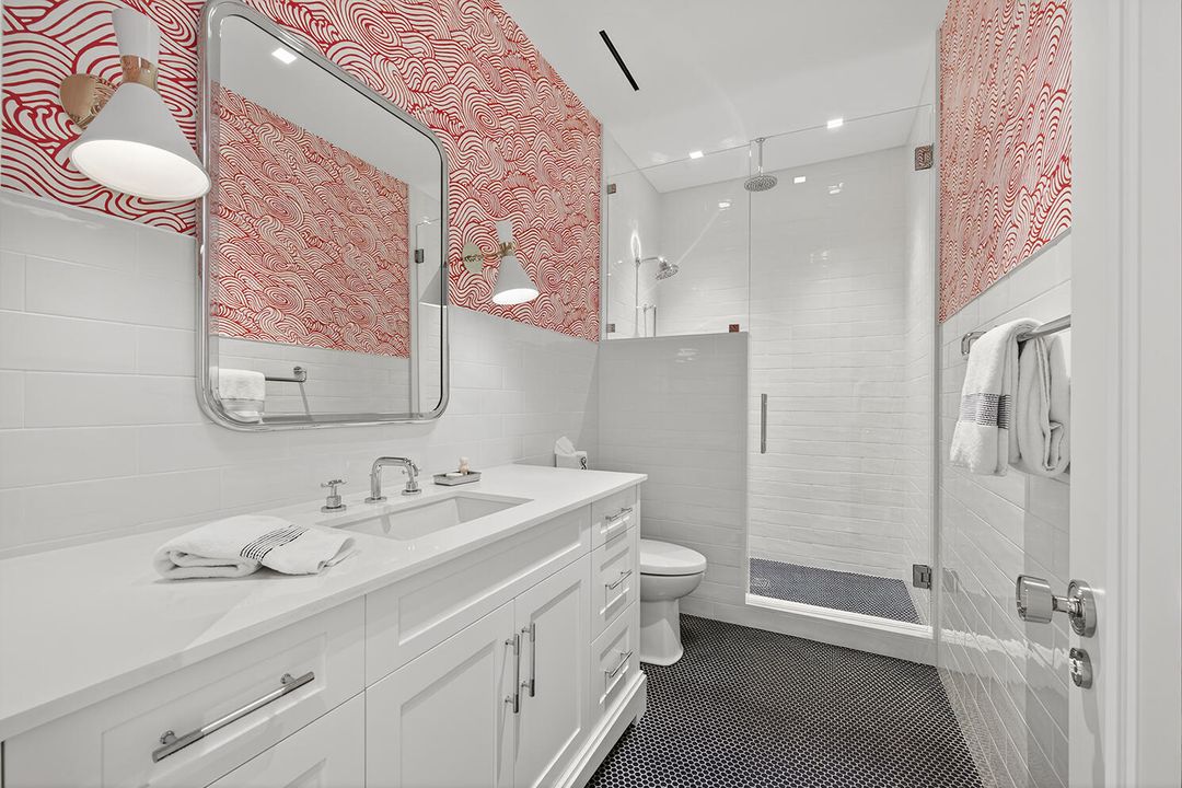 For Sale: $15,200,000 (6 beds, 6 baths, 7046 Square Feet)