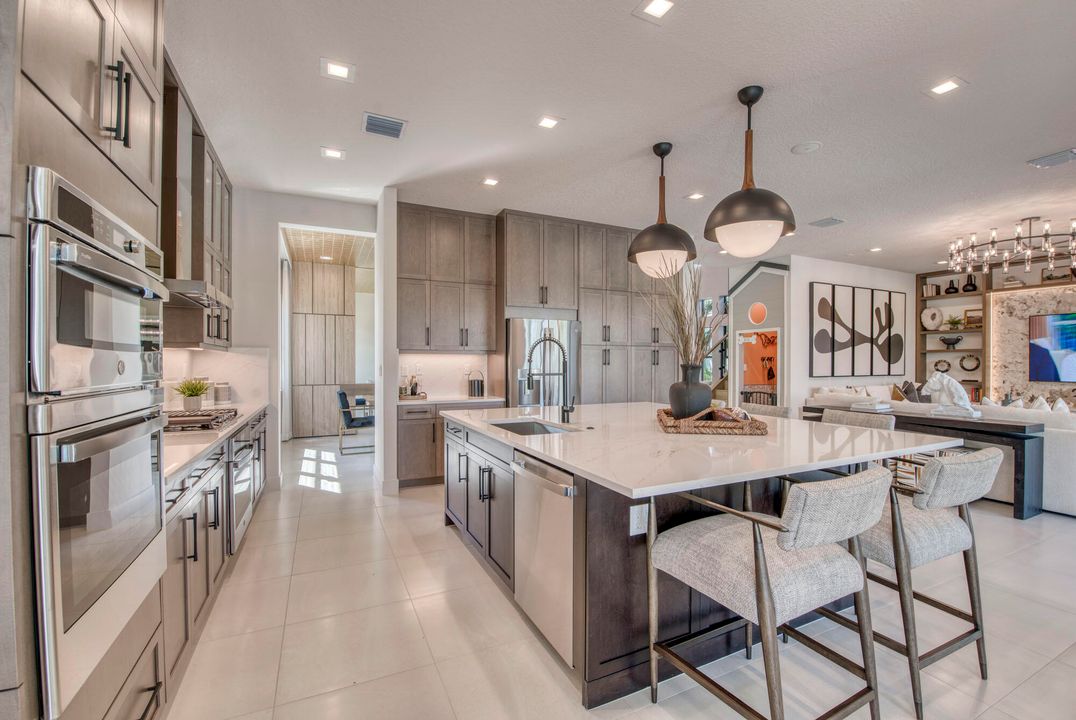 For Sale: $1,452,900 (5 beds, 7 baths, 4267 Square Feet)