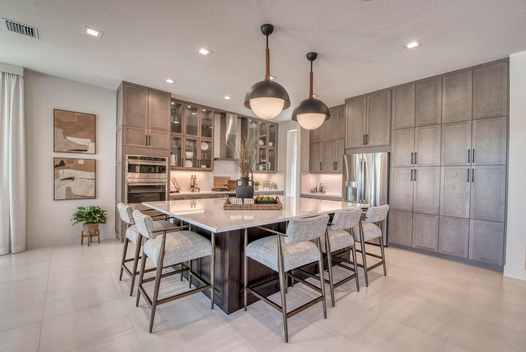 For Sale: $1,452,900 (5 beds, 7 baths, 4267 Square Feet)