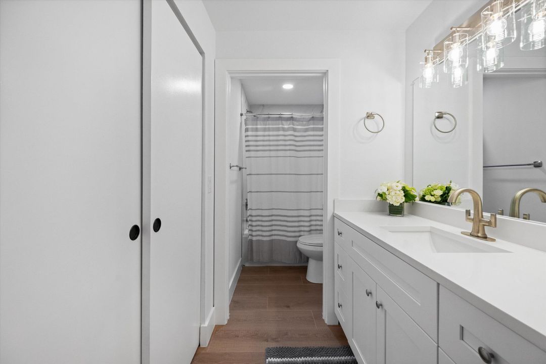 На продажу: $469,000 (3 спален, 2 ванн, 1400 Квадратных фут)