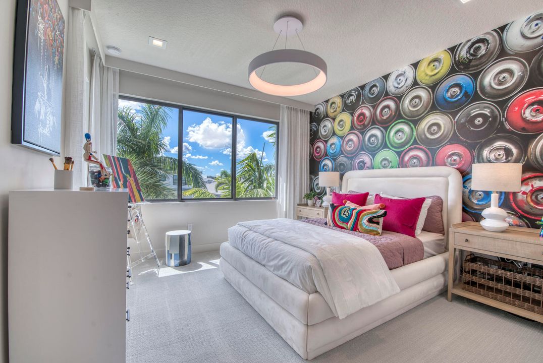 For Sale: $1,452,900 (5 beds, 7 baths, 4267 Square Feet)