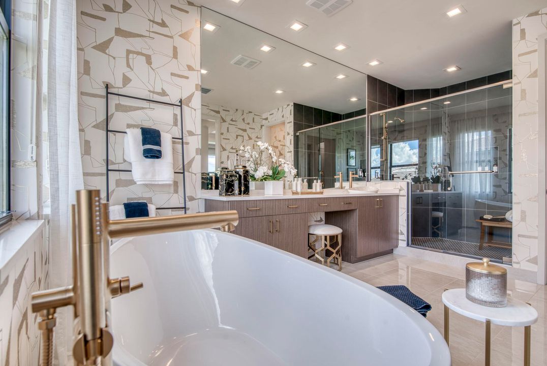 For Sale: $1,452,900 (5 beds, 7 baths, 4267 Square Feet)