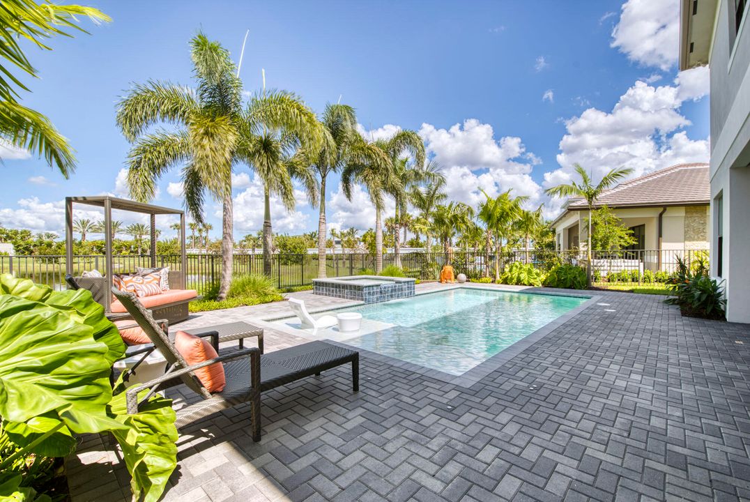 For Sale: $1,452,900 (5 beds, 7 baths, 4267 Square Feet)