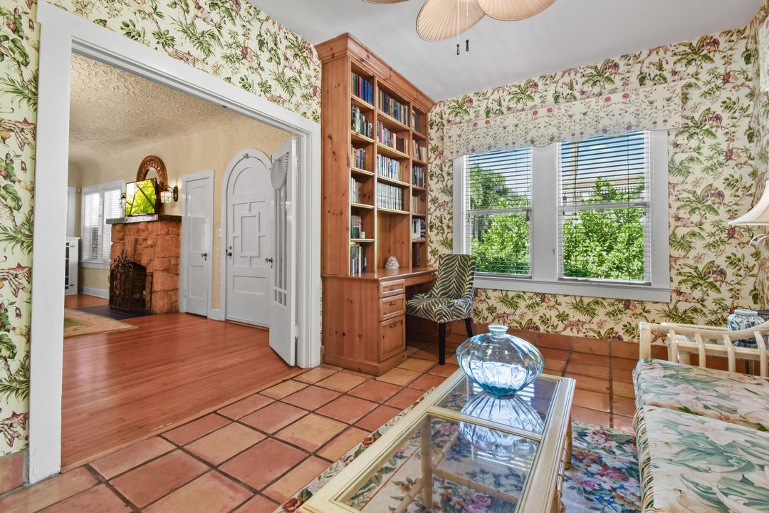 出租: $7,500 (3 贝兹, 2 浴室, 2646 平方英尺)