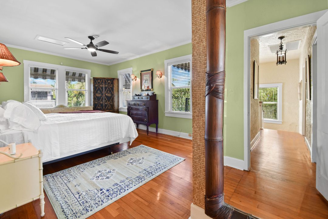 出租: $7,500 (3 贝兹, 2 浴室, 2646 平方英尺)