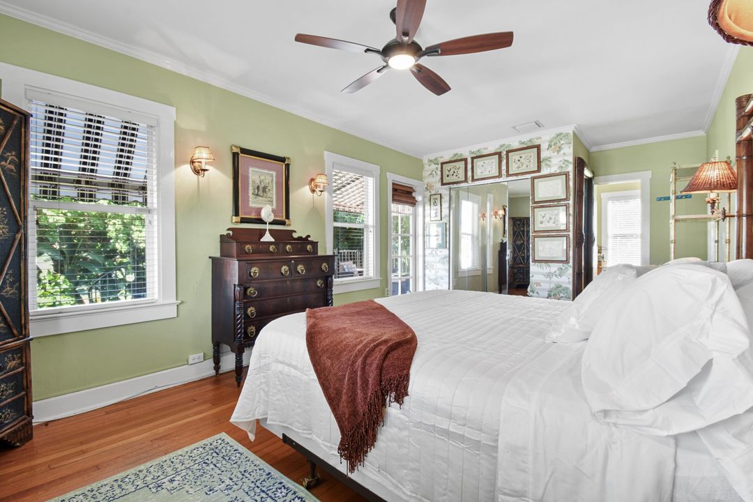 出租: $7,500 (3 贝兹, 2 浴室, 2646 平方英尺)