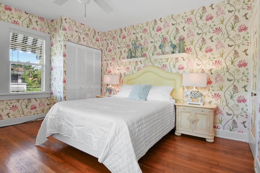 出租: $7,500 (3 贝兹, 2 浴室, 2646 平方英尺)