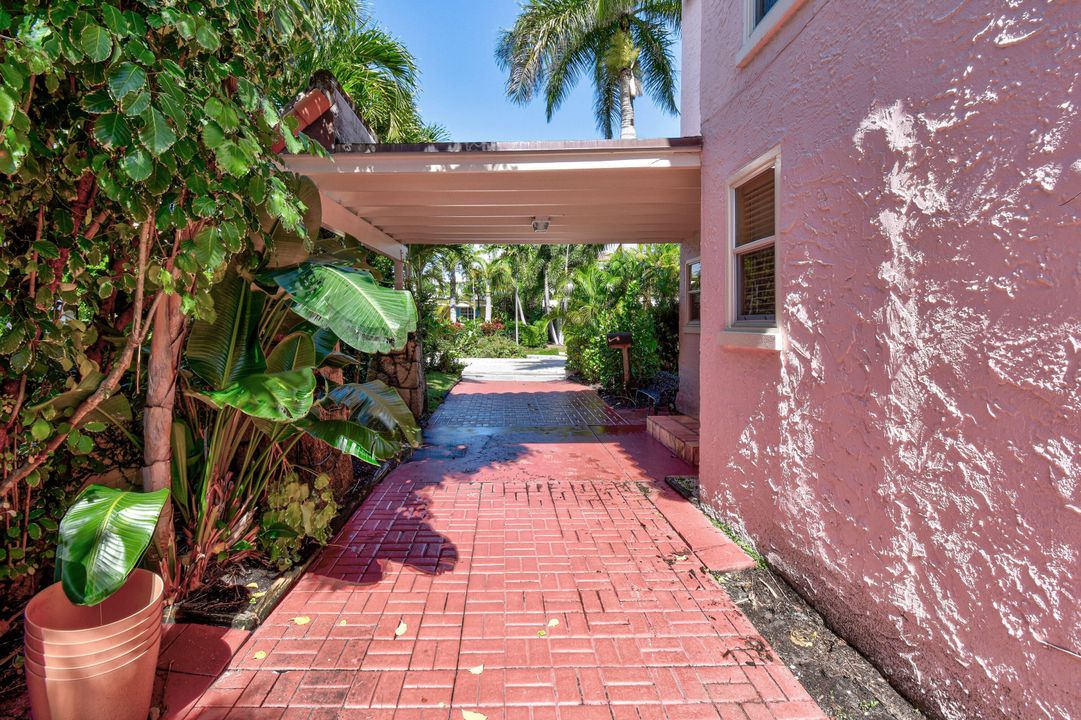 出租: $7,500 (3 贝兹, 2 浴室, 2646 平方英尺)