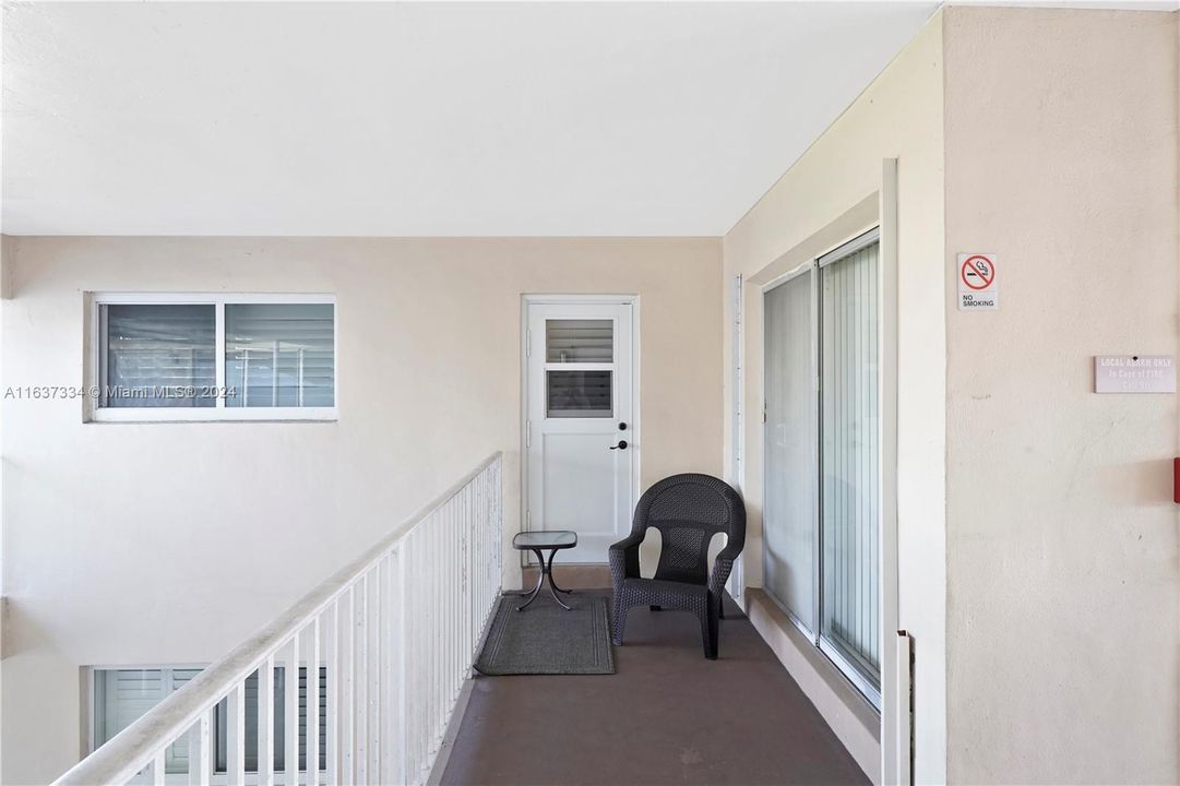 待售: $219,900 (1 贝兹, 1 浴室, 795 平方英尺)