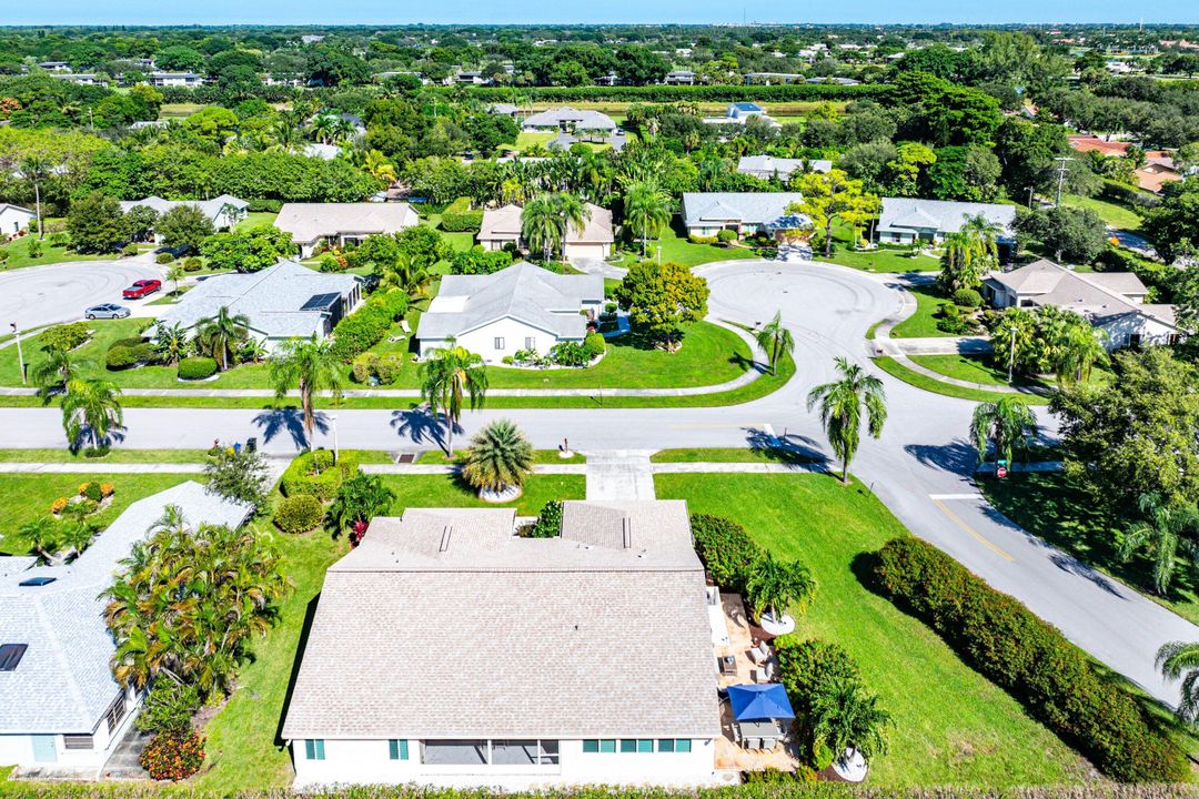 Activo con contrato: $578,000 (2 camas, 2 baños, 2356 Pies cuadrados)