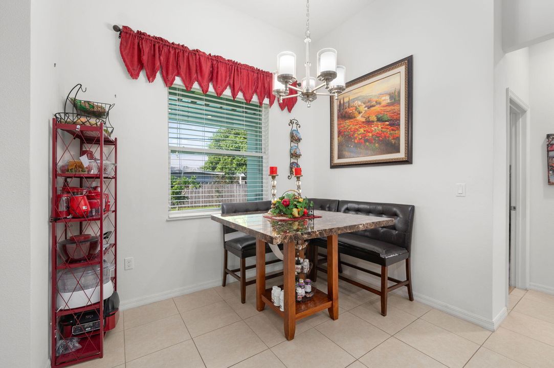 Active With Contract: $455,977 (4 beds, 3 baths, 2400 Square Feet)