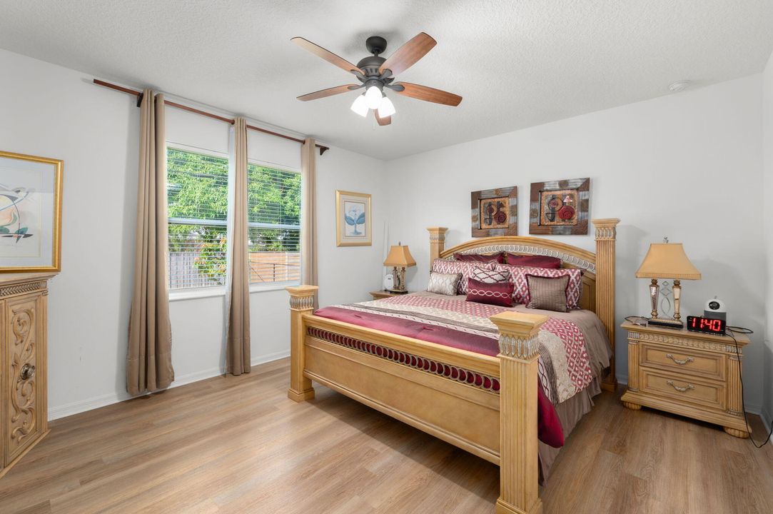 Active With Contract: $455,977 (4 beds, 3 baths, 2400 Square Feet)