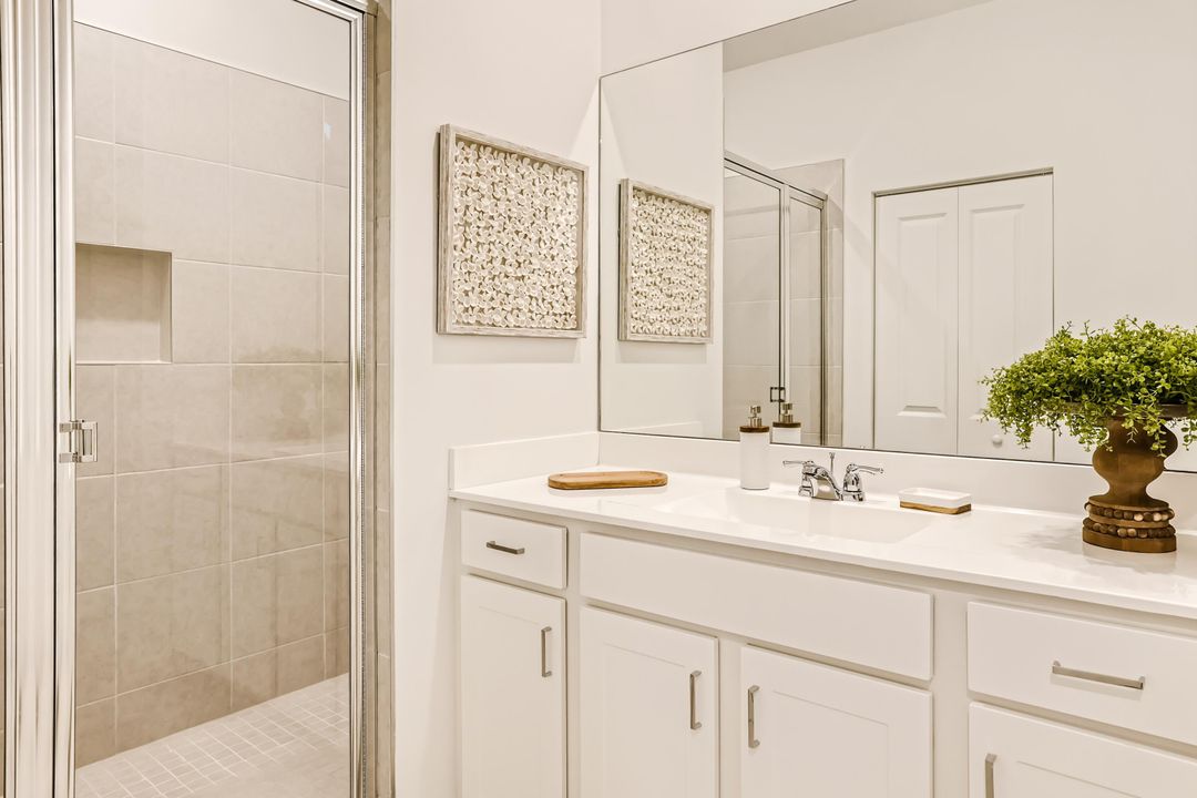 For Sale: $334,500 (3 beds, 2 baths, 1632 Square Feet)