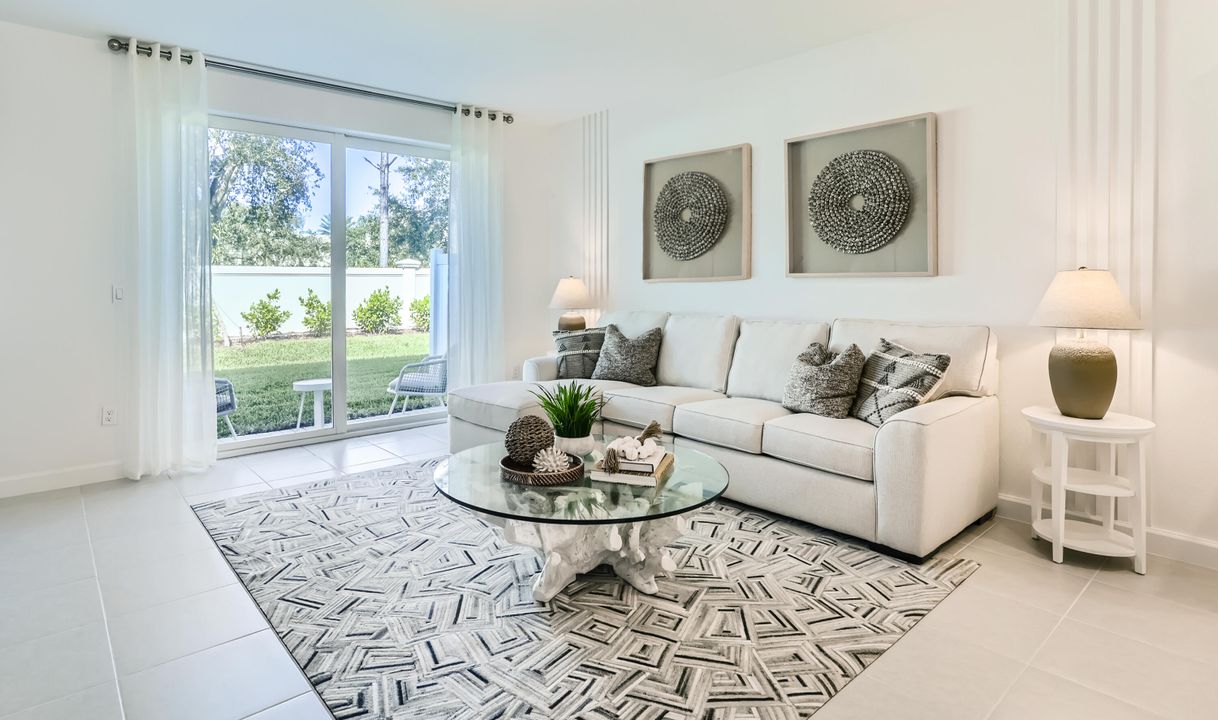 For Sale: $334,500 (3 beds, 2 baths, 1632 Square Feet)