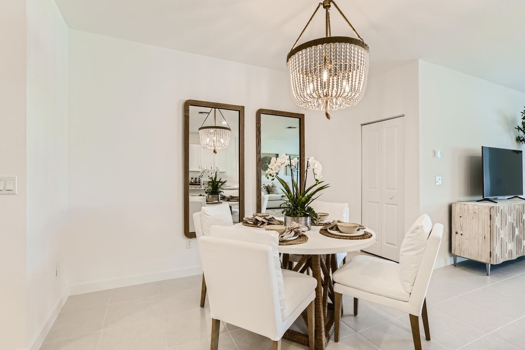 For Sale: $334,500 (3 beds, 2 baths, 1632 Square Feet)