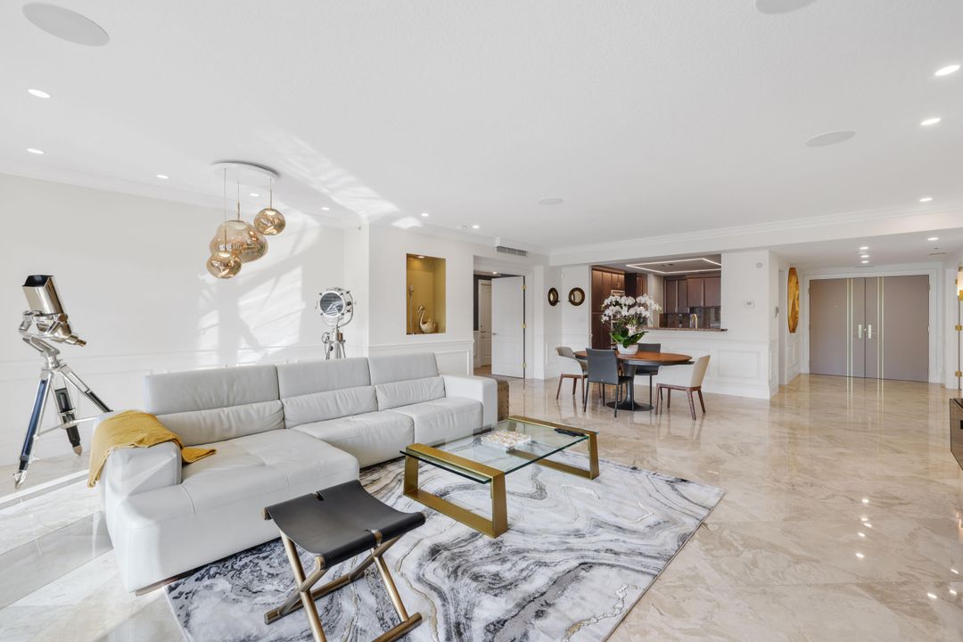 En Renta: $12,000 (2 camas, 2 baños, 2265 Pies cuadrados)