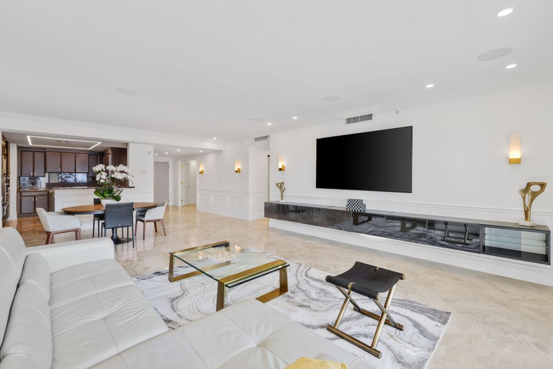 En Renta: $12,000 (2 camas, 2 baños, 2265 Pies cuadrados)