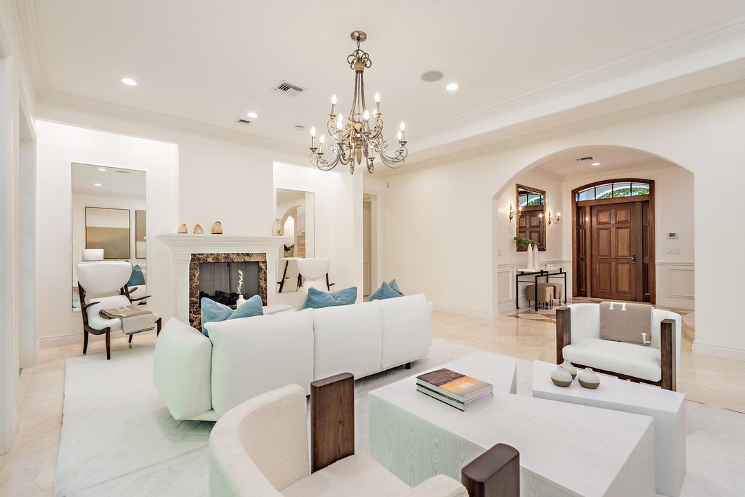 For Rent: $75,000 (5 beds, 6 baths, 4239 Square Feet)