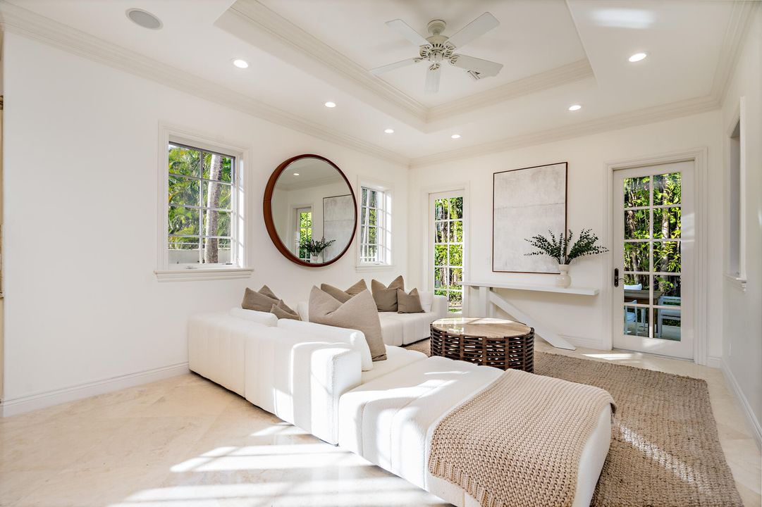 For Rent: $75,000 (5 beds, 6 baths, 4239 Square Feet)