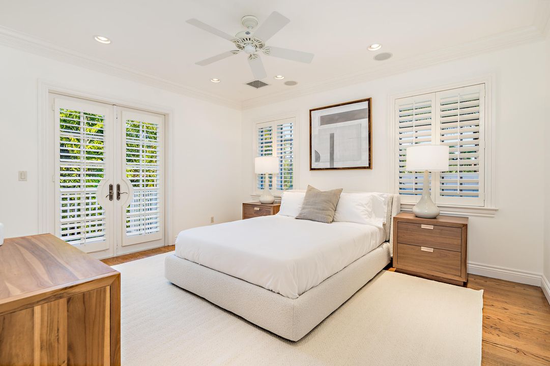 For Rent: $75,000 (5 beds, 6 baths, 4239 Square Feet)