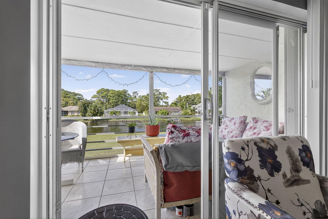 出租: $1,800 (2 贝兹, 2 浴室, 1048 平方英尺)