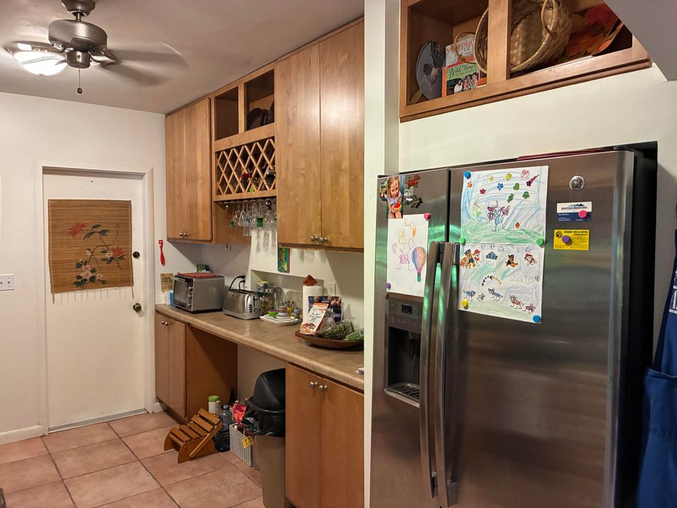 待售: $734,900 (4 贝兹, 2 浴室, 1724 平方英尺)