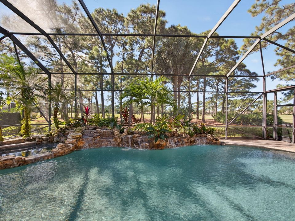 En Venta: $995,000 (3 camas, 3 baños, 3048 Pies cuadrados)