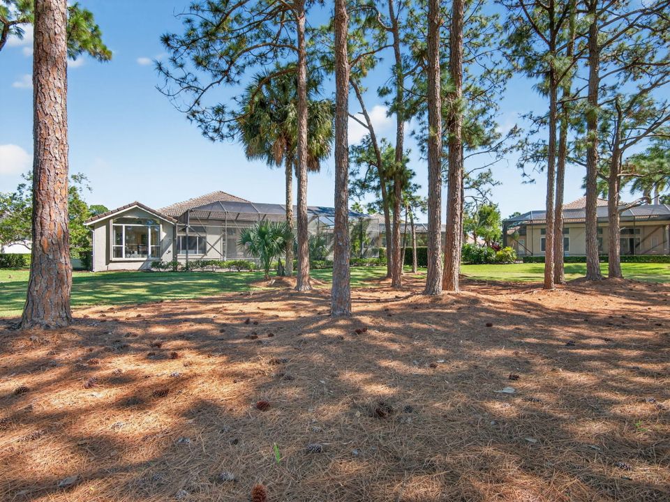 En Venta: $995,000 (3 camas, 3 baños, 3048 Pies cuadrados)