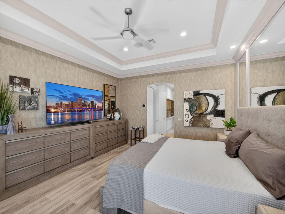 En Venta: $995,000 (3 camas, 3 baños, 3048 Pies cuadrados)