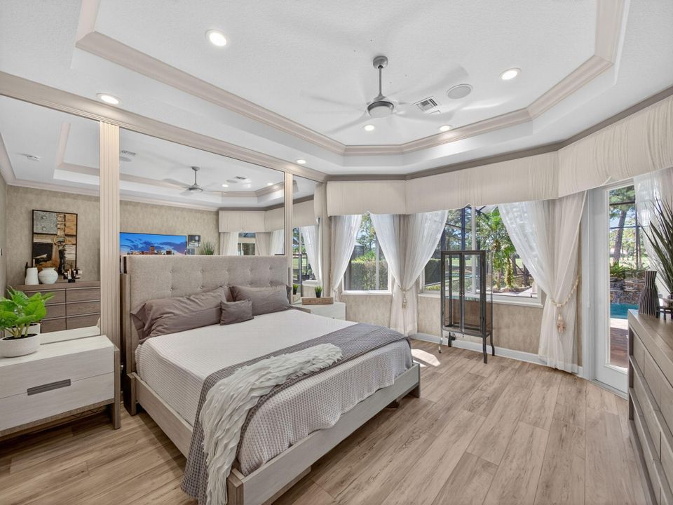 En Venta: $995,000 (3 camas, 3 baños, 3048 Pies cuadrados)