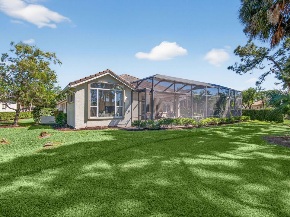 En Venta: $995,000 (3 camas, 3 baños, 3048 Pies cuadrados)