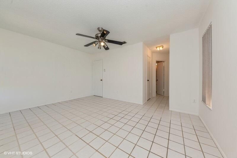 待售: $269,900 (3 贝兹, 2 浴室, 1676 平方英尺)