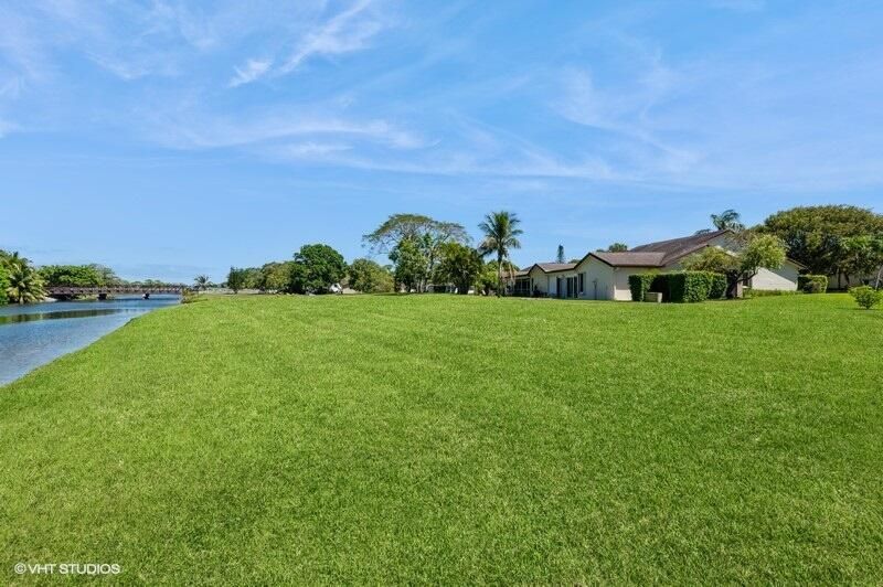 待售: $269,900 (3 贝兹, 2 浴室, 1676 平方英尺)