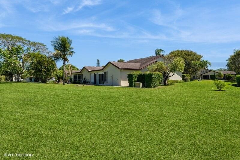 待售: $269,900 (3 贝兹, 2 浴室, 1676 平方英尺)