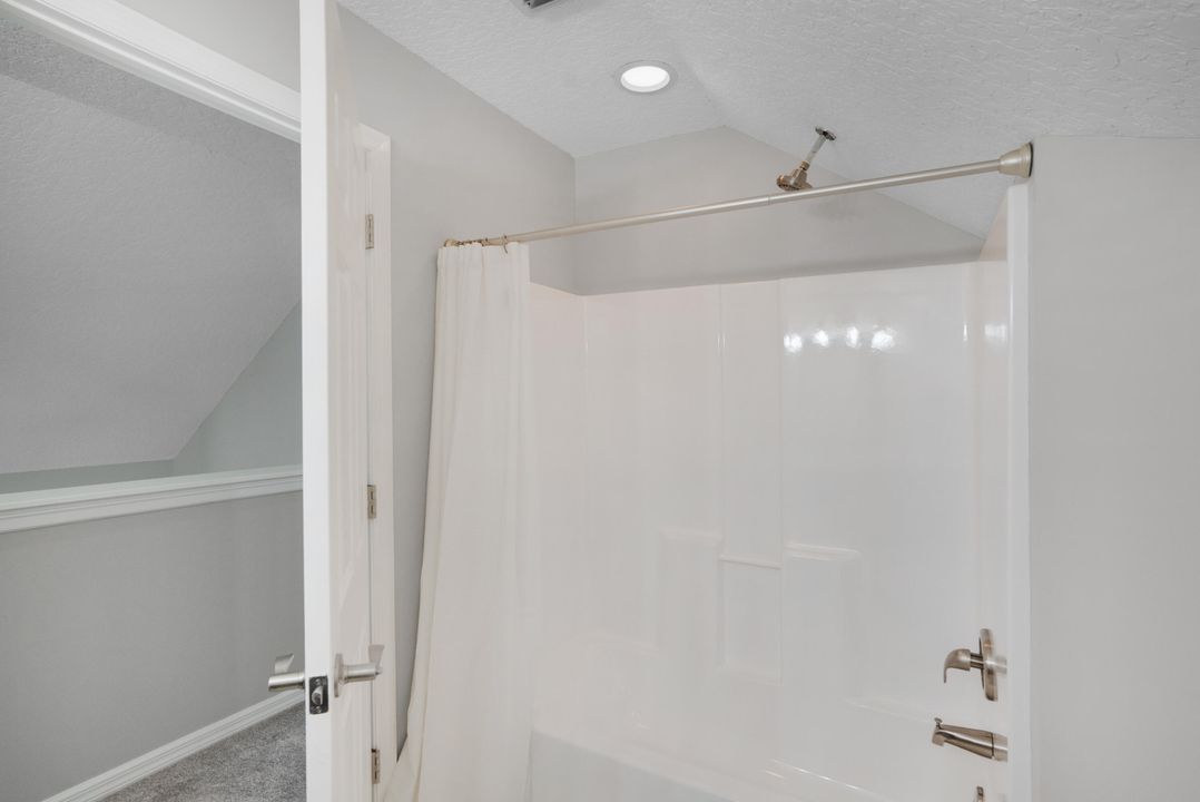 На продажу: $819,000 (3 спален, 2 ванн, 1817 Квадратных фут)