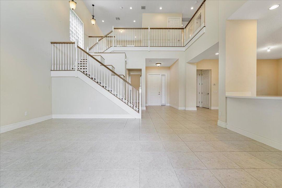 For Rent: $9,600 (4 beds, 4 baths, 3537 Square Feet)