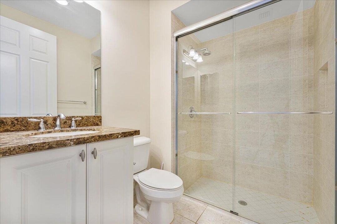 For Rent: $9,600 (4 beds, 4 baths, 3537 Square Feet)