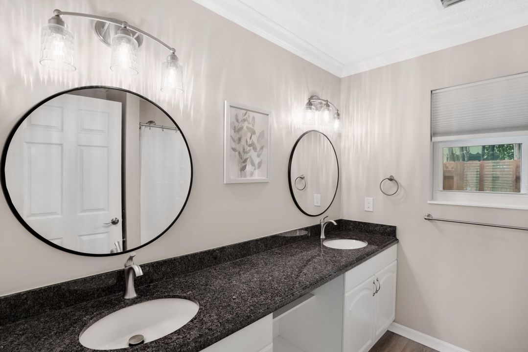 На продажу: $819,000 (3 спален, 2 ванн, 1817 Квадратных фут)