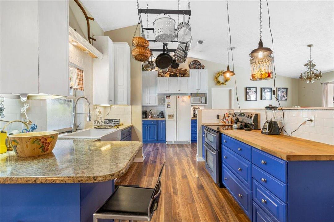 待售: $325,000 (3 贝兹, 2 浴室, 1522 平方英尺)