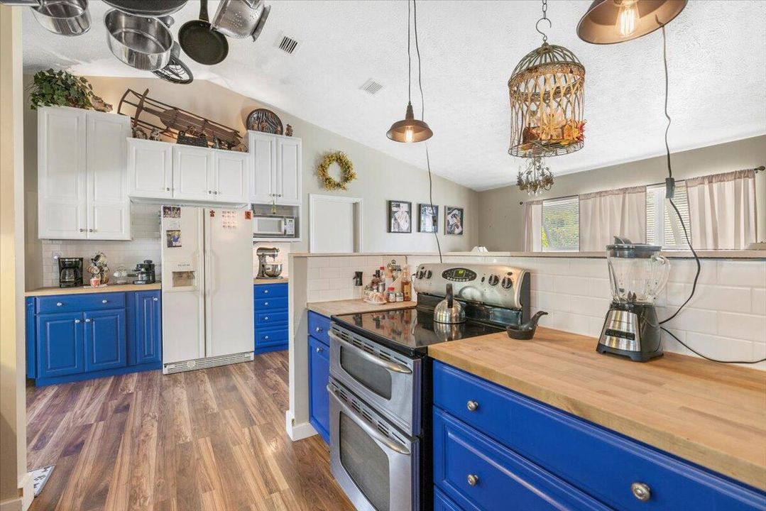 待售: $325,000 (3 贝兹, 2 浴室, 1522 平方英尺)