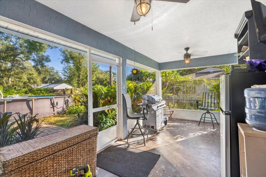 待售: $325,000 (3 贝兹, 2 浴室, 1522 平方英尺)