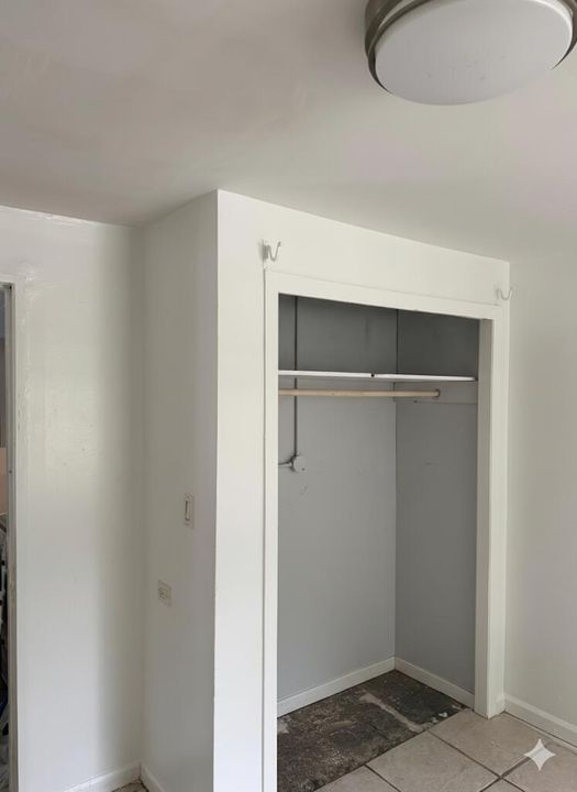 Active With Contract: $475,000 (0 beds, 0 baths, 1426 Square Feet)