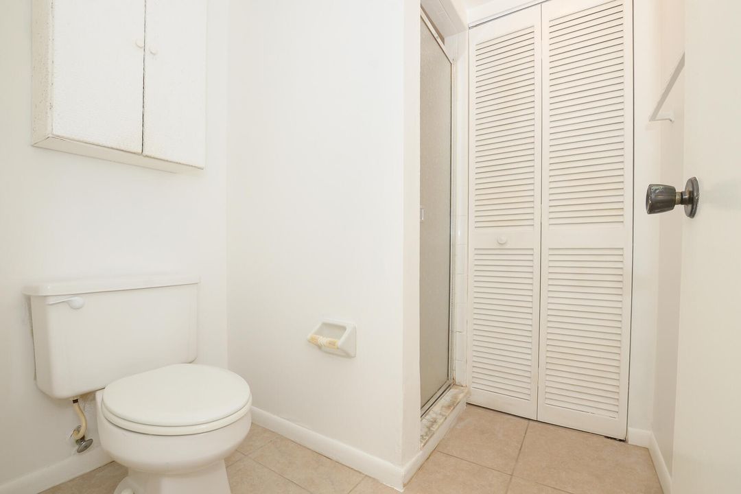 На продажу: $335,000 (2 спален, 2 ванн, 1053 Квадратных фут)