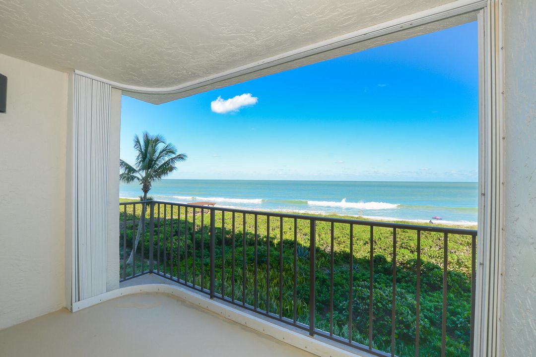 На продажу: $335,000 (2 спален, 2 ванн, 1053 Квадратных фут)