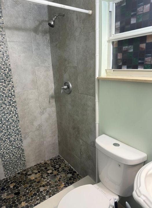 Active With Contract: $475,000 (0 beds, 0 baths, 1426 Square Feet)