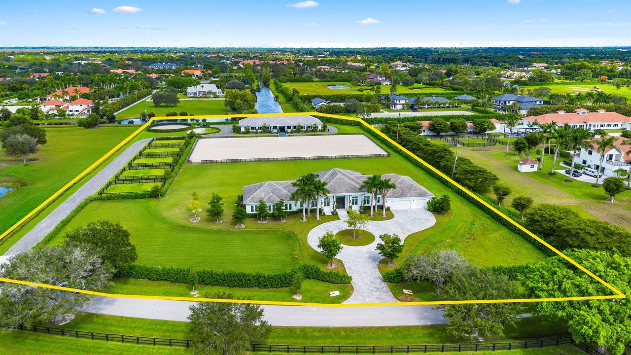 For Sale: $9,750,000 (4 beds, 5 baths, 5241 Square Feet)