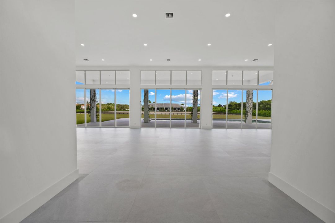 For Sale: $9,750,000 (4 beds, 5 baths, 5241 Square Feet)