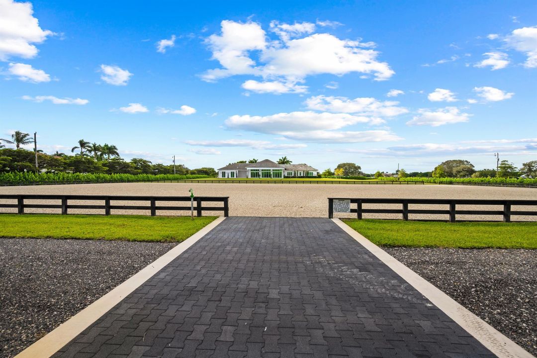 For Sale: $9,750,000 (4 beds, 5 baths, 5241 Square Feet)