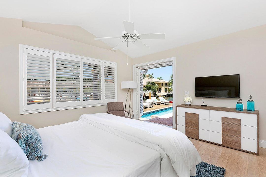 出租: $19,000 (3 贝兹, 2 浴室, 2798 平方英尺)