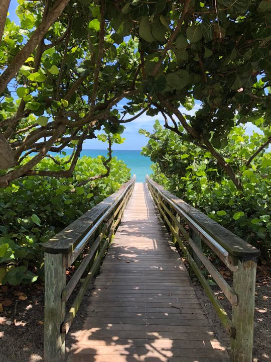 For Rent: $4,500 (2 beds, 2 baths, 1500 Square Feet)